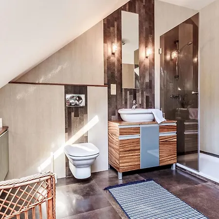 By Interhome Zachelmna